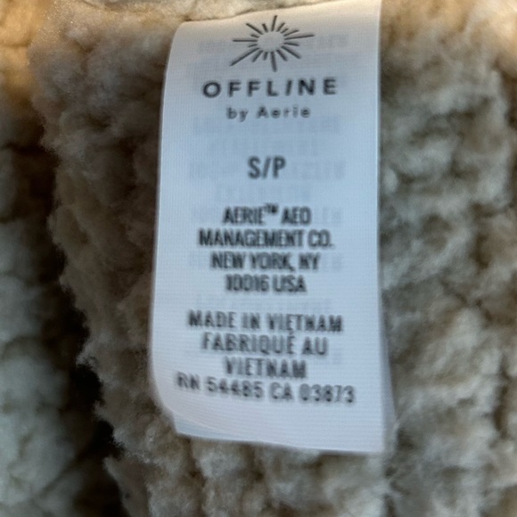 022. Aerie Offline Women's Metallic Hooded Puffer Coat Size Small - Picture 6 of 8